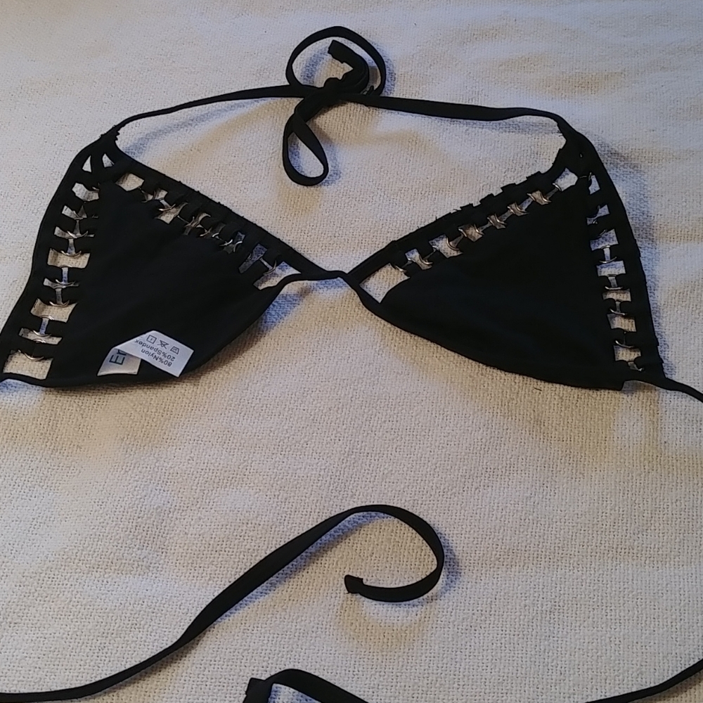 NWOT Black Bikini - Picture 3 of 7